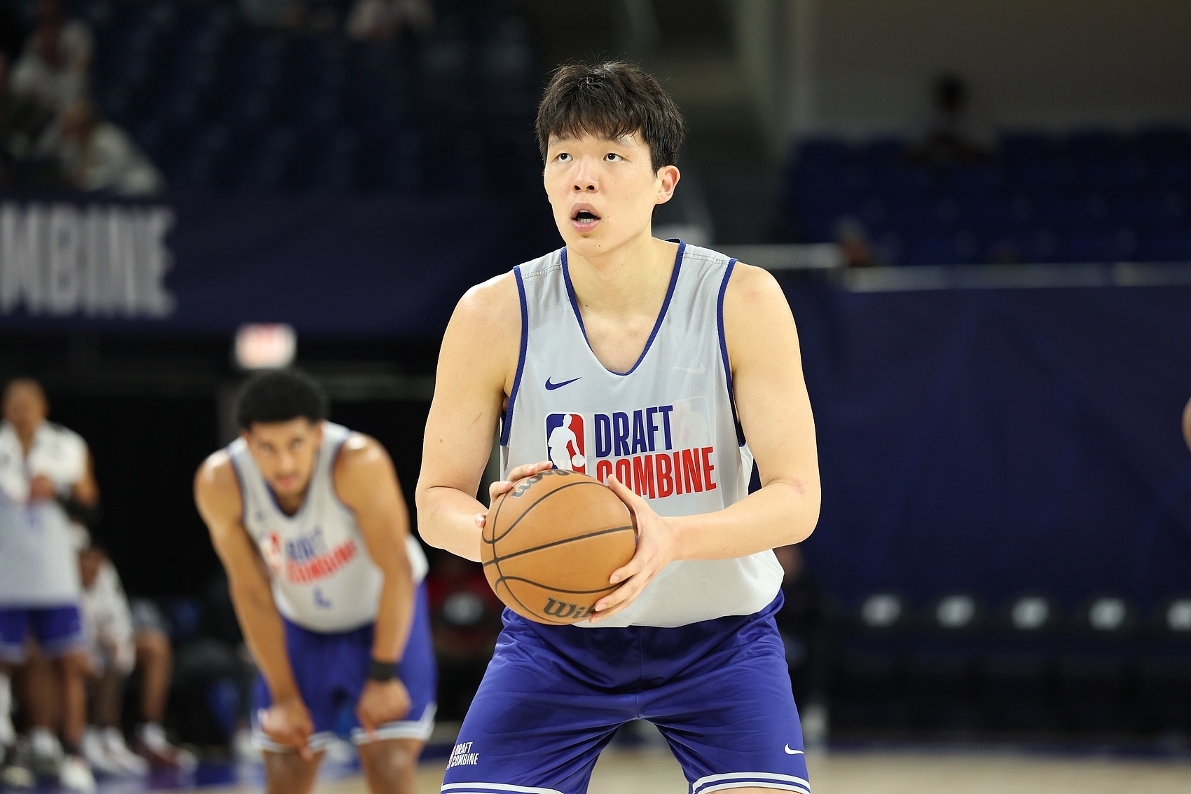 NBA选秀前杨瀚森疯狂试训14场展现惊人拼搏精神